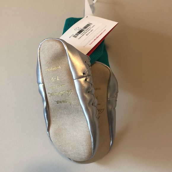 Hanna Andersson Washable Moccasins- Size 7-9 Shoe - Picture 3 of 5